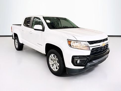 Used 2021 Chevrolet Colorado LT w/ LT Convenience Package image 3