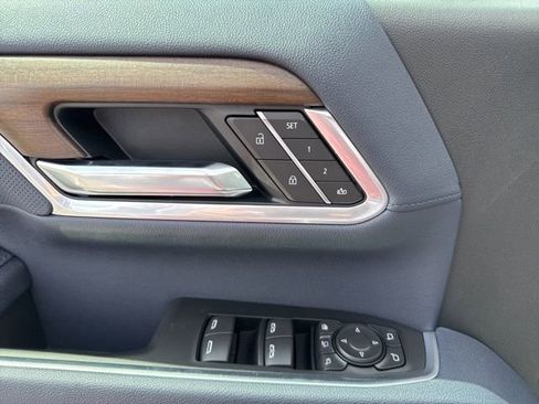 New 2026 Chevrolet Silverado 3500 High Country w/ High Country Premium Package AWD/4WD image 18