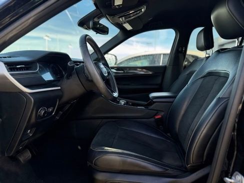 Used 2022 Jeep Grand Cherokee Altitude image 17