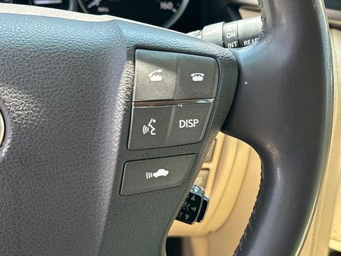 Used 2014 Lexus LX 570 4WD image 23