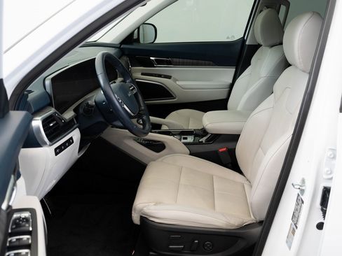 Used 2023 Kia Telluride SX image 19