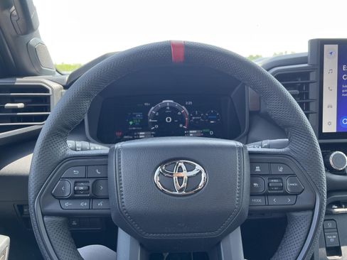 Used 2026 Toyota Tundra TRD Pro AWD/4WD image 9