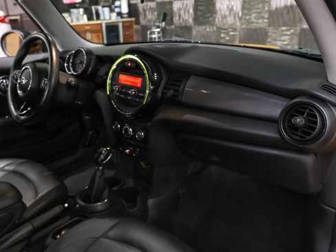 Used 2014 MINI Cooper 2-Door Hardtop FWD image 10