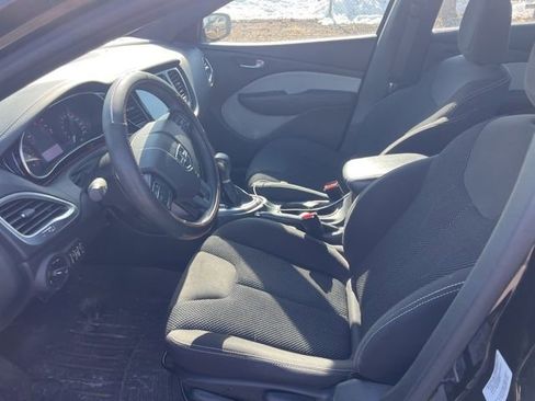 Used 2015 Dodge Dart SXT image 8