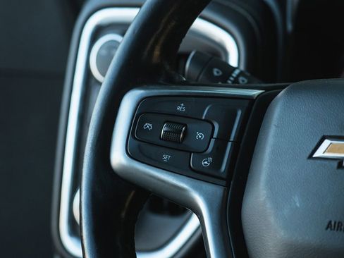 Used 2020 Chevrolet Silverado 1500 LT w/ All-Star Edition image 29