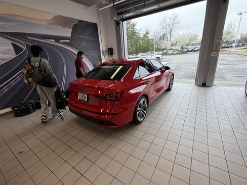 Used 2025 Audi A3 2.0T Premium w/ Black Optic Package image 5