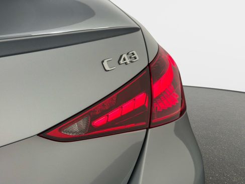 Used 2025 Mercedes-Benz C 43 AMG 4MATIC Sedan image 16
