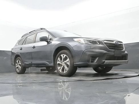 Used 2022 Subaru Outback Limited AWD/4WD image 9