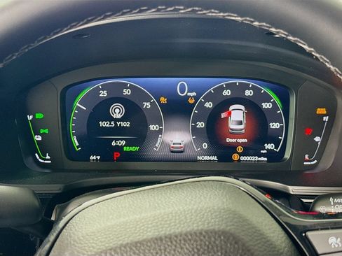 New 2025 Honda Civic Sport Touring image 13
