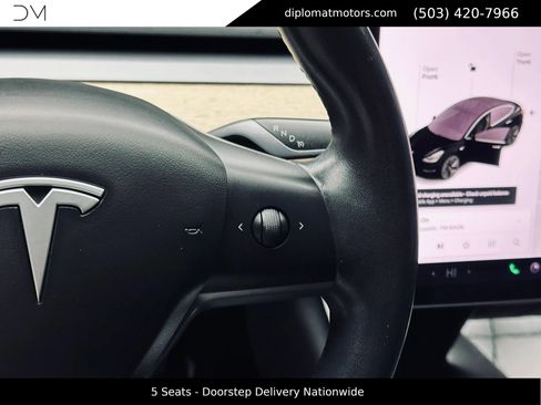 Used 2018 Tesla Model 3 Long Range image 31