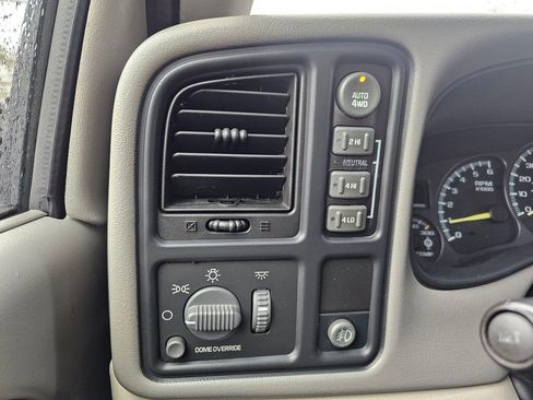 Used 2001 GMC Yukon XL 2500 SLT image 30