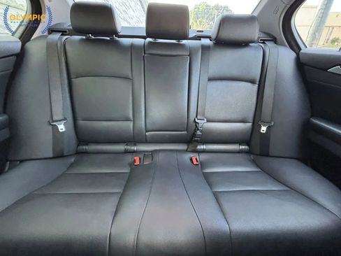 Used 2015 BMW 528i Sedan image 42