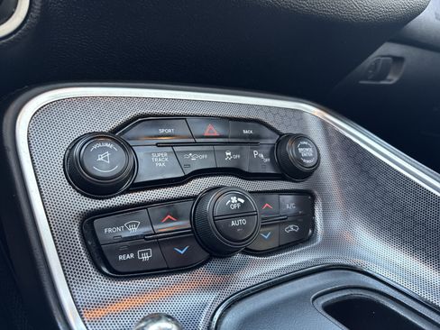 Used 2016 Dodge Challenger R/T Scat Pack image 25