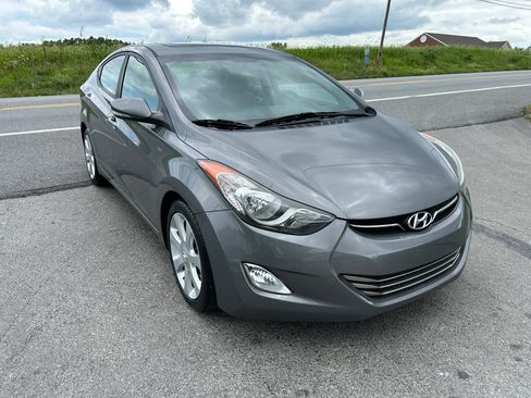 Used 2013 Hyundai Elantra Limited FWD image 3