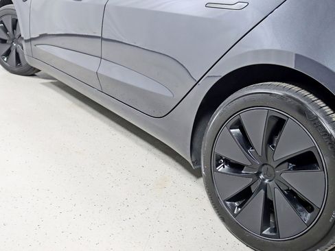 Used 2025 Tesla Model 3 Long Range image 12