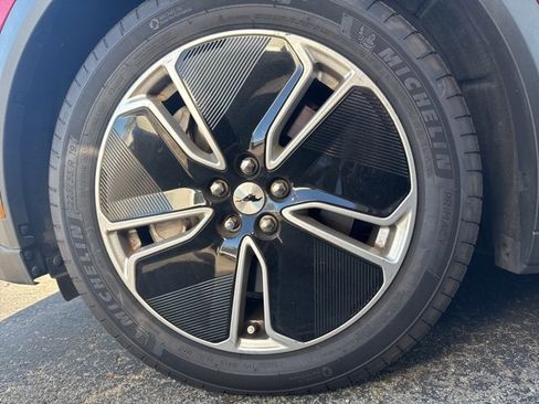 Used 2021 Ford Mustang Mach-E Select w/ Comfort/Appearance Package image 7