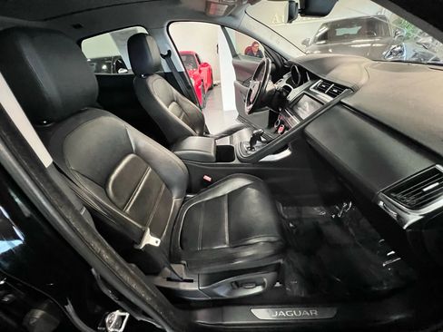 Used 2018 Jaguar E-PACE S image 29