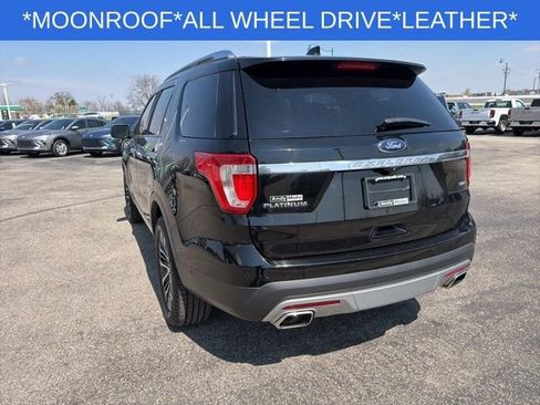 Used 2017 Ford Explorer Platinum AWD/4WD image 12