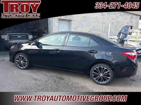 Used 2016 Toyota Corolla S image 2