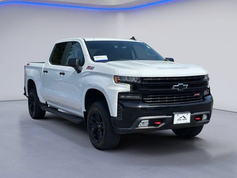 Used 2022 Chevrolet Silverado 1500 LT Trail Boss w/ Convenience Package II AWD/4WD image 5