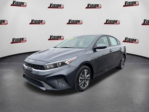 Certified 2024 Kia Forte LXS w/ LXS Technology Package image 1