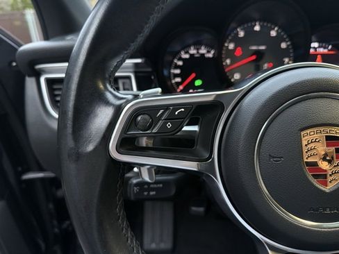 Used 2017 Porsche Macan S image 15