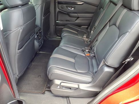 Used 2025 Honda Pilot EX-L image 21