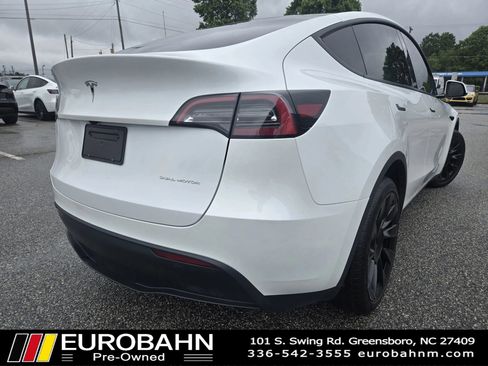 Used 2023 Tesla Model Y Long Range AWD/4WD image 5