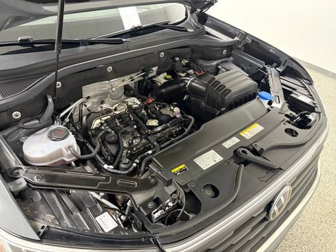Used 2024 Volkswagen Atlas Cross Sport SEL R-Line AWD/4WD image 51