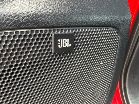 Used 2019 Toyota Tacoma TRD Off-Road image 39