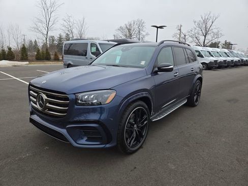 New 2026 Mercedes-Benz GLS 450 4MATIC image 7