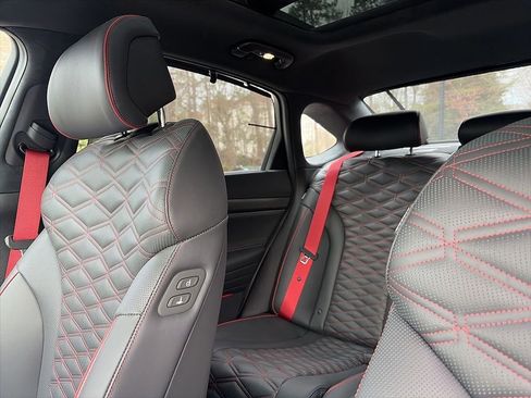 Used 2025 Genesis G80 3.5T Sport Prestige image 7