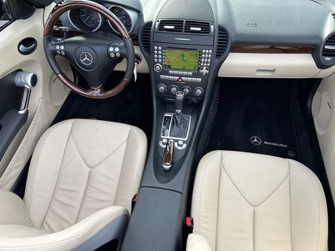 Used 2007 Mercedes-Benz SLK 350 image 6