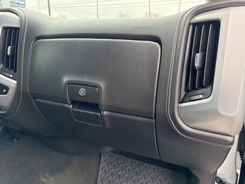 Used 2018 GMC Sierra 1500 SLE image 13