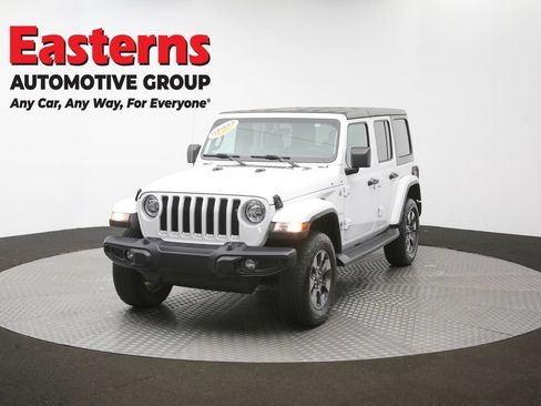 Used 2018 Jeep Wrangler Unlimited Sahara AWD/4WD image 50