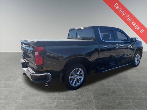 Used 2019 Chevrolet Silverado 1500 LTZ w/ LTZ Premium Package AWD/4WD image 6