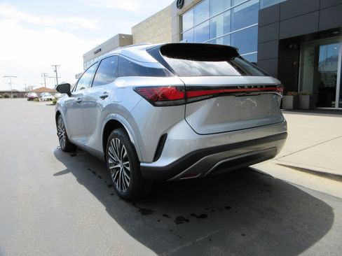 Used 2025 Lexus RX 350 w/ Convenience Package AWD/4WD image 5