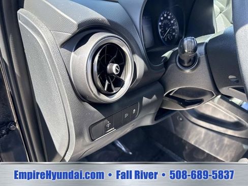 Used 2023 Hyundai Kona SEL w/ Cargo Package AWD/4WD image 21