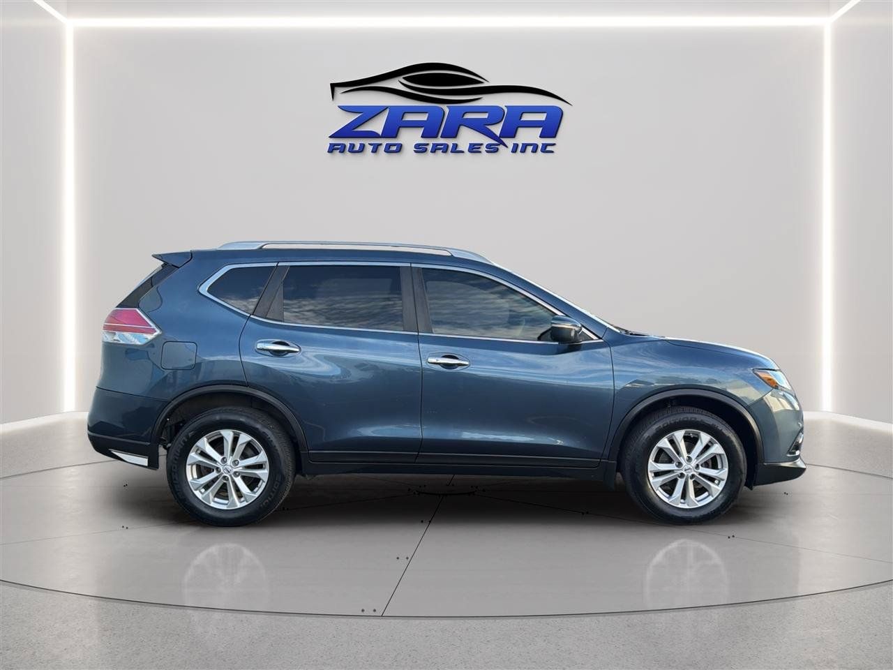 Used 2014 Nissan Rogue SV w/ SV Moonroof Package AWD/4WD image 8