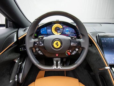 Used 2025 Ferrari Roma Spider RWD image 19