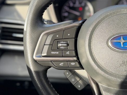 Used 2022 Subaru Legacy Limited image 10