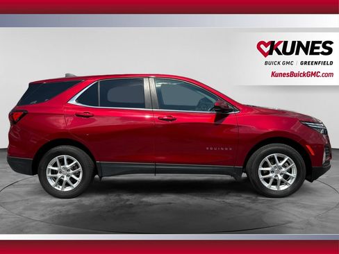 Used 2023 Chevrolet Equinox LT AWD/4WD image 12