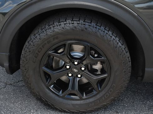 Used 2022 Ford Explorer Timberline w/ Timberline Technology Package AWD/4WD image 11