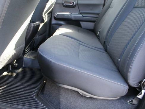 Certified 2021 Toyota Tacoma SR5 w/ Technology Package RWD image 31