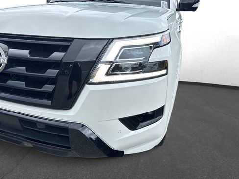 Used 2023 Nissan Armada SL w/ Midnight Edition Package RWD image 9