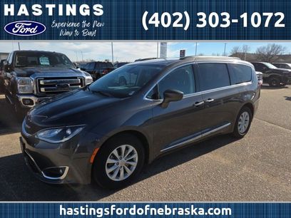 Used 2017 Chrysler Pacifica Touring-L