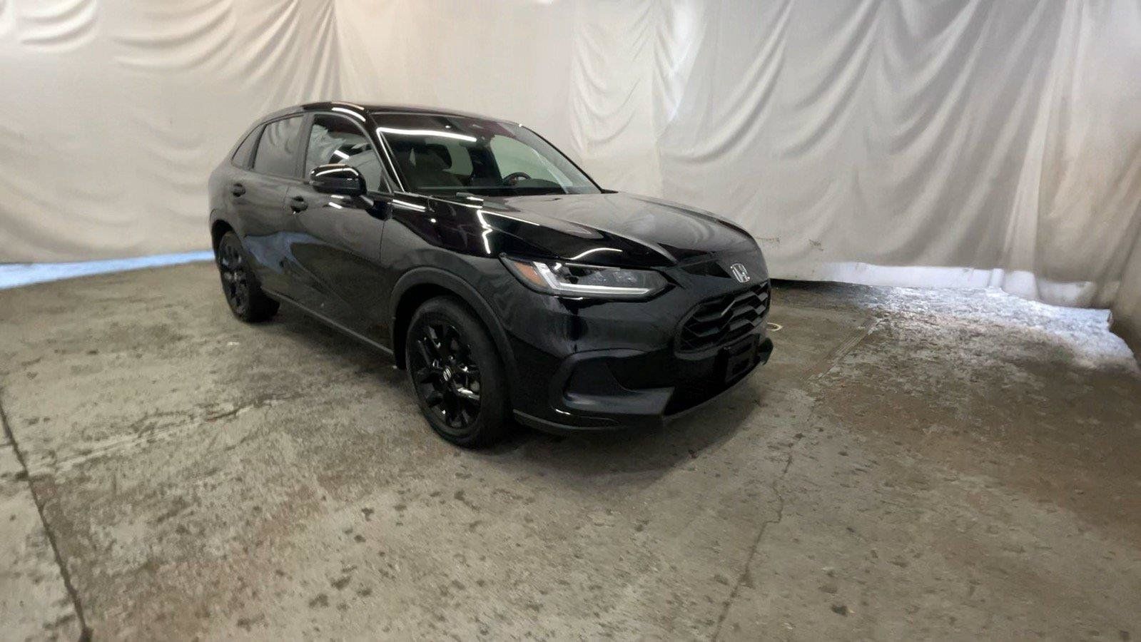Certified 2024 Honda HR-V Sport image 2