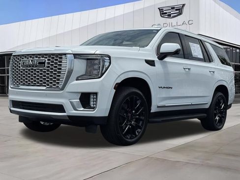Used 2024 GMC Yukon Denali AWD/4WD image 5