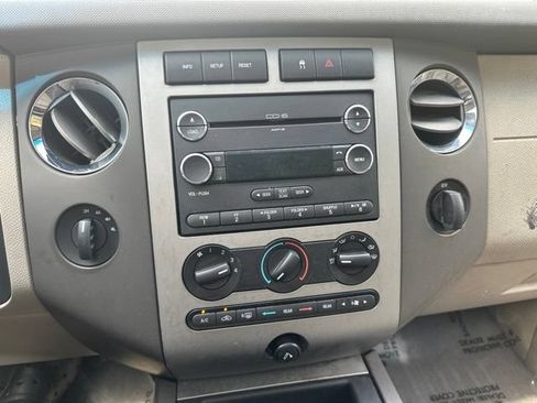 Used 2010 Ford Expedition EL XLT AWD/4WD image 15