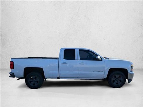 Used 2019 Chevrolet Silverado 1500 LT image 4